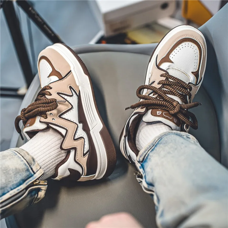 Fashionable and trendy women's shoes: white sneakers, low-top casual sports shoes