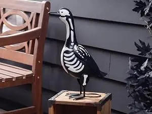 Evergreen 21" H Giddy the Goose Statue, Metal Porch Goose Indoor or Outdoor Decorative Figurine for Garden, Patio, Entryway Accent Yard Decor Animal Statue