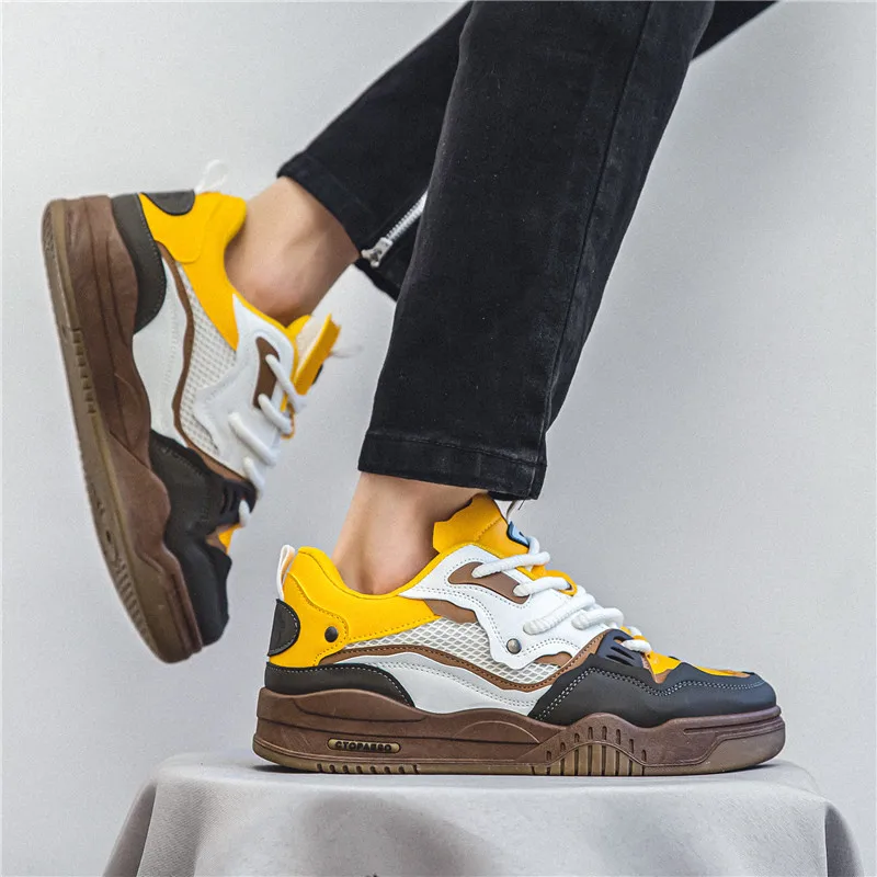 Men's Shoes Four Seasons of the New Style All Kinds of Students Retro Platform Leisure Sports Shoes