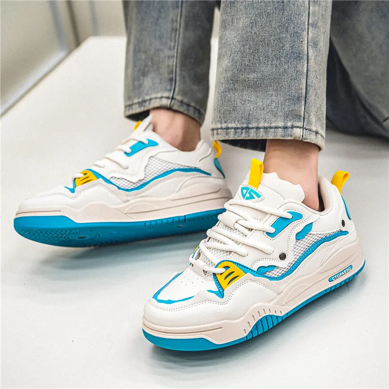 Men's Shoes Four Seasons of the New Style All Kinds of Students Retro Platform Leisure Sports Shoes