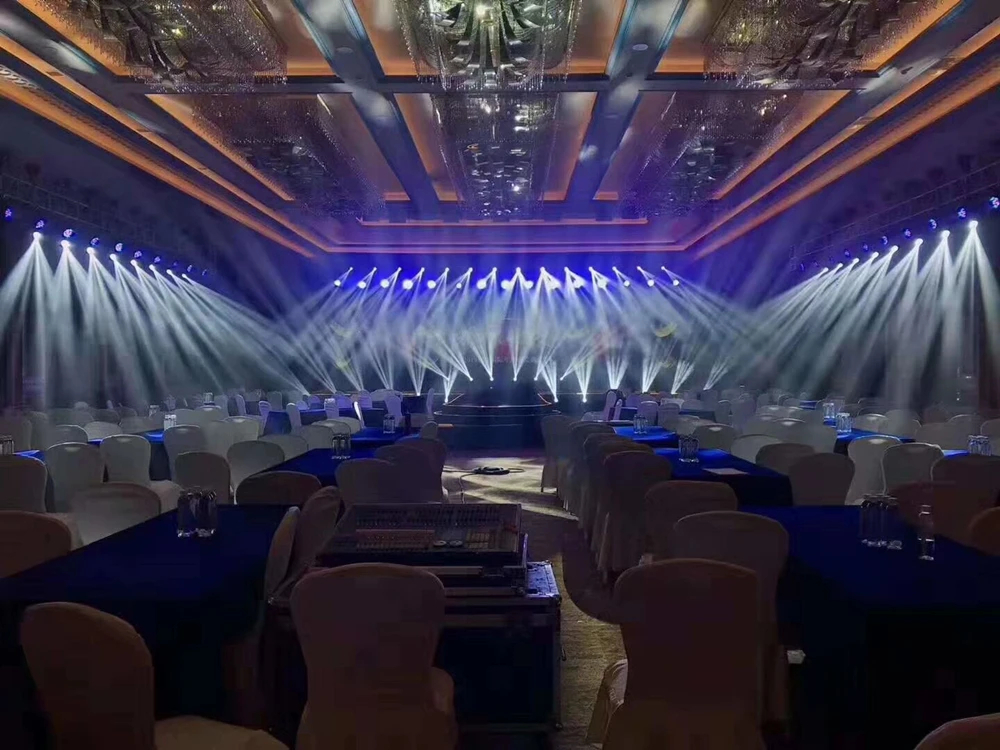 2X 300W Mini BEAM With Halo Effect Moving Head Light 14R Beam Wah Zoom Sharpy 19 Channels 48 Rotating Prisms DMX Stage DJ Lights