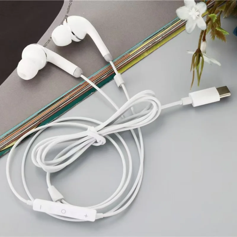 Type C Headset Stereo Music Earbud Wired Headphones With Mic For Samsung Galaxy S23 S22 S21 Ultra S20 Note 10 for huawei phone