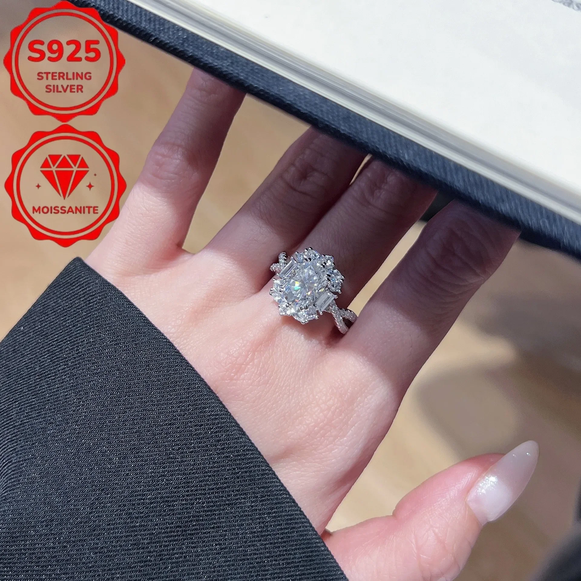S925 sterling silver elegant 2-carat oval moissanite engagement ring, Bohemian style, cross goose egg design, perfect choice for weddings and anniversaries, great gift, Valentine's Day gift, total weight (4.266 grams)