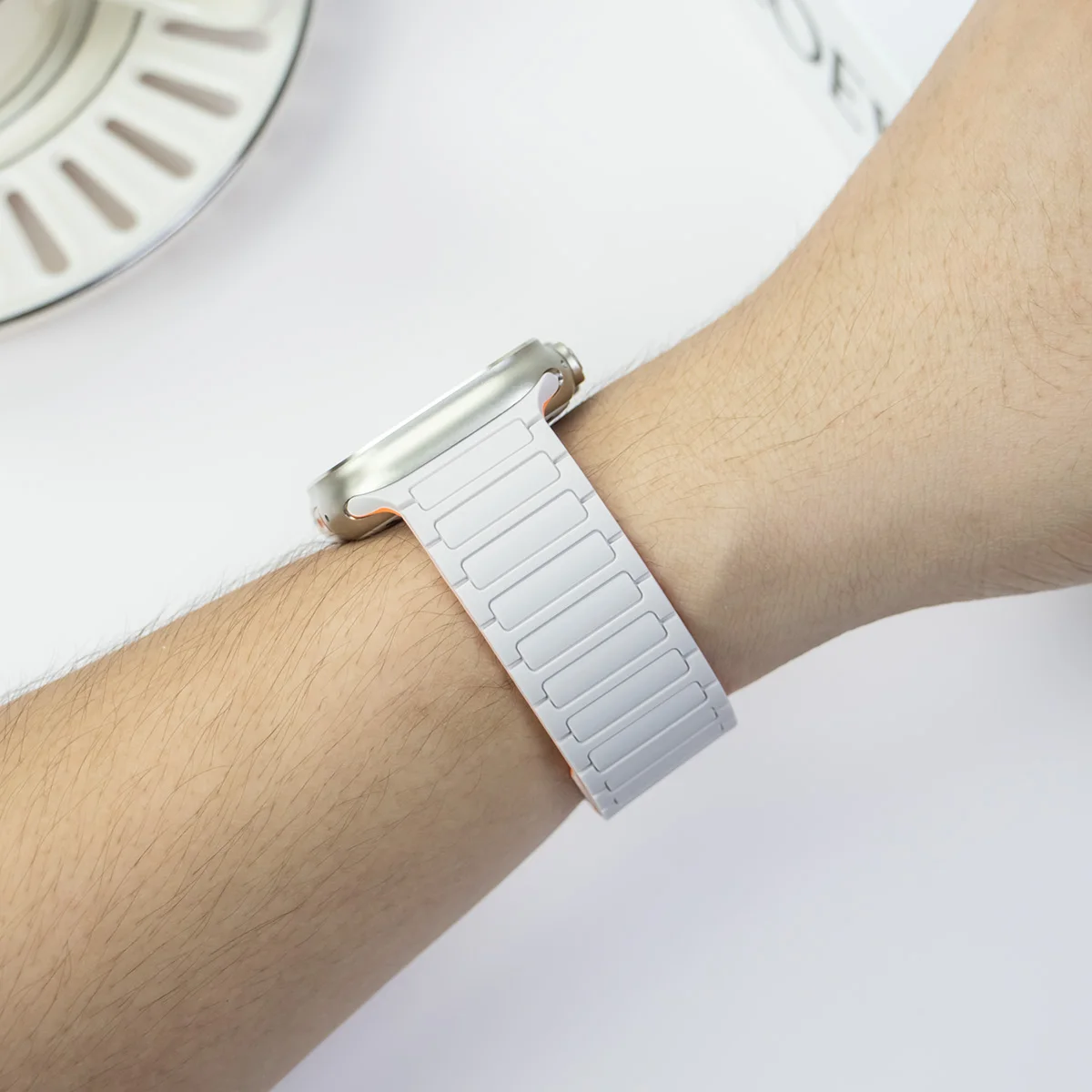 Magnetic Silicone Band for Apple Watch Ultra 3 2 49mm 46mm 42mm 45mm 44mm 40 41mm Strap IWatch Series 11 10 9 8 7 6 SE Bracelet