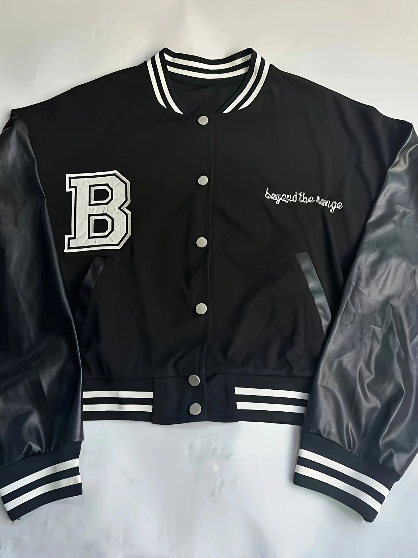 Plus Size Women's Colorblock Letter B Print Cropped Baseball Jacket Set High Waist Black PU Pleated Leather Mini Skirt Hot Girl Two-Piece Set
