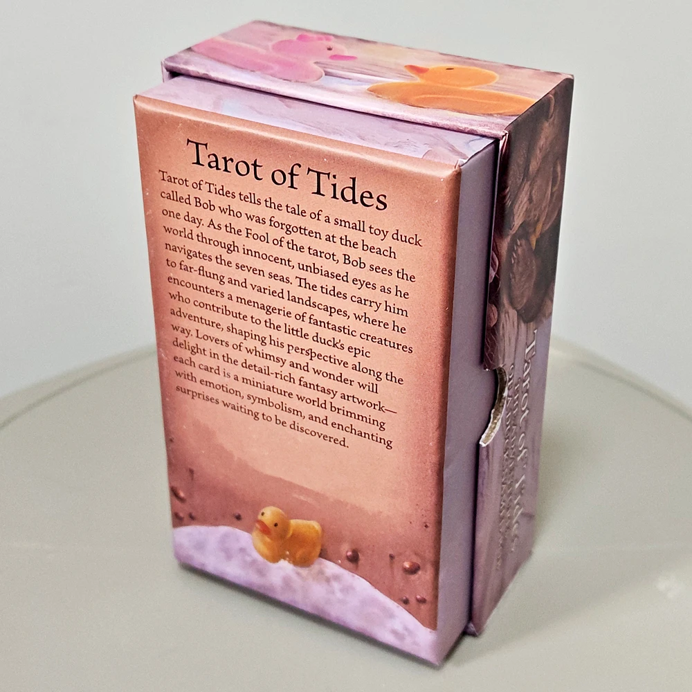 Tarot of Tides: The Adventures of A Duck Named Bob ― Unique 78-Card Tarot Deck in Rigid Box - Double-embossed Cardstock 12*7cm