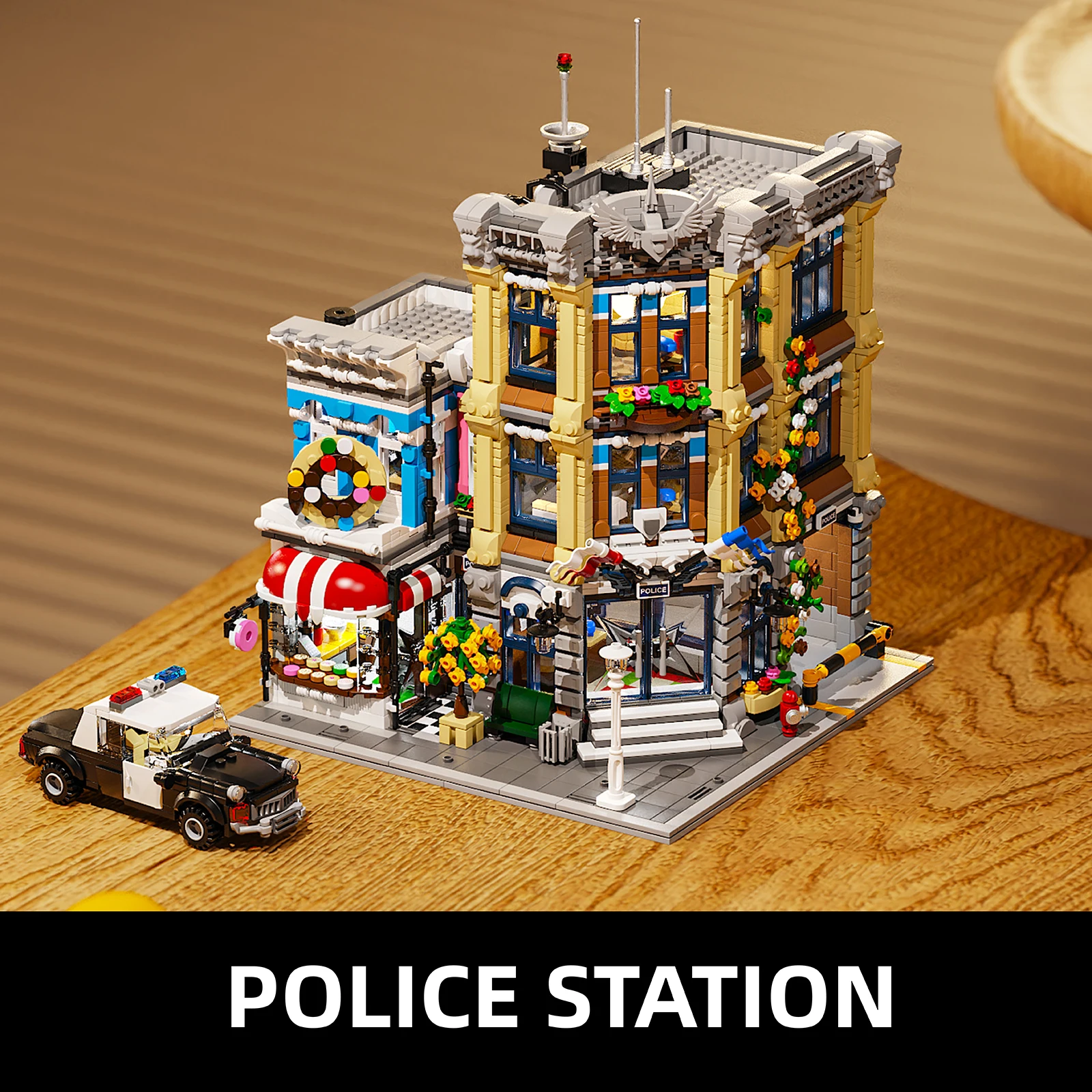 Town Police Station with 6 Figures Modular Buildings Blocks City Center Street View Apartment Store Architecture Brick Model Kit Boys Toy Adults Kid Gift 3111PCS