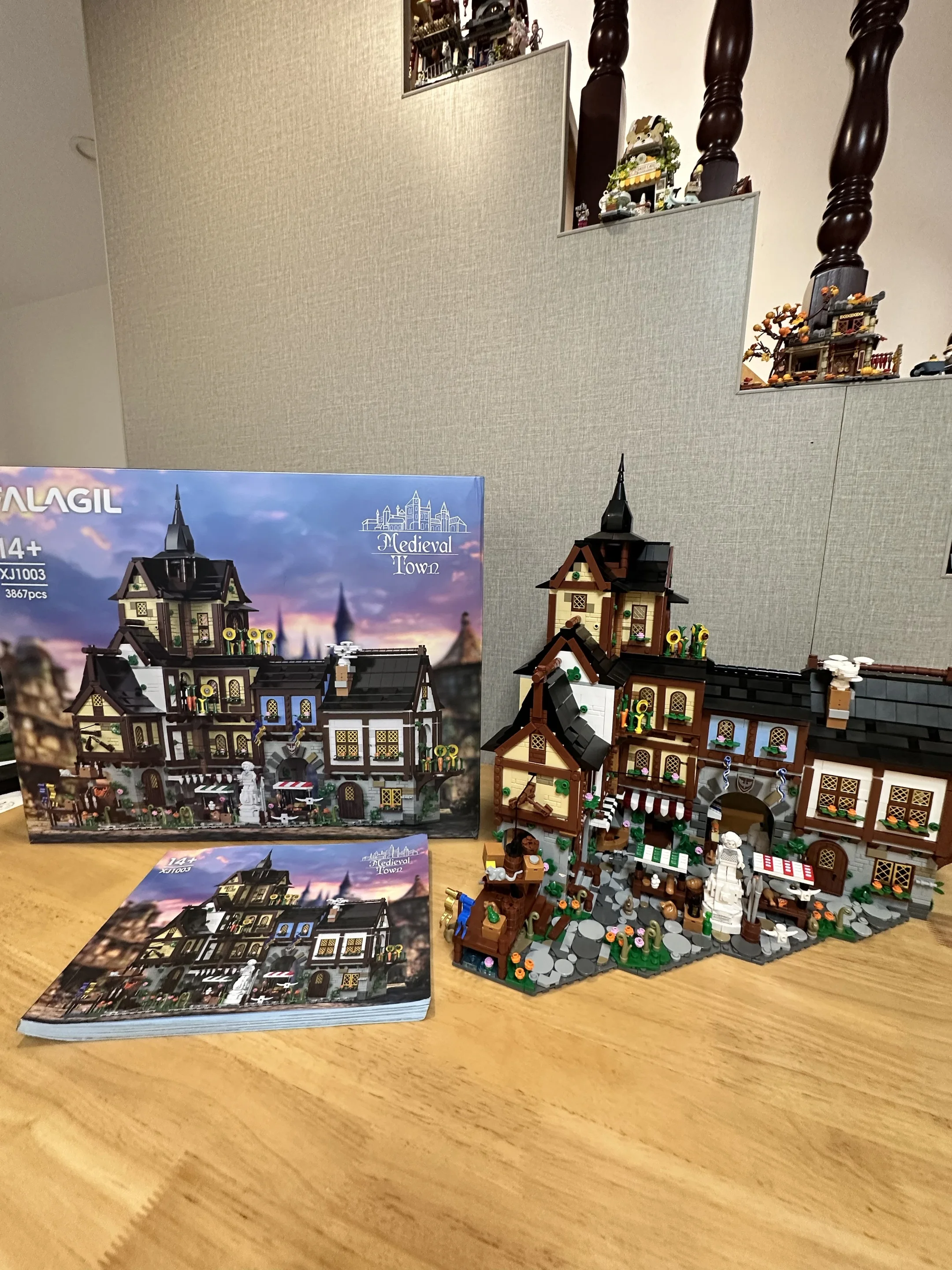 Barweer Medieval Towns Building Blocks Set 3867PCS European Style City Street View Village Architecture Modular Model Kit Construction Bricks Set Assembly Toys for Adults Gifts Home Decoration
