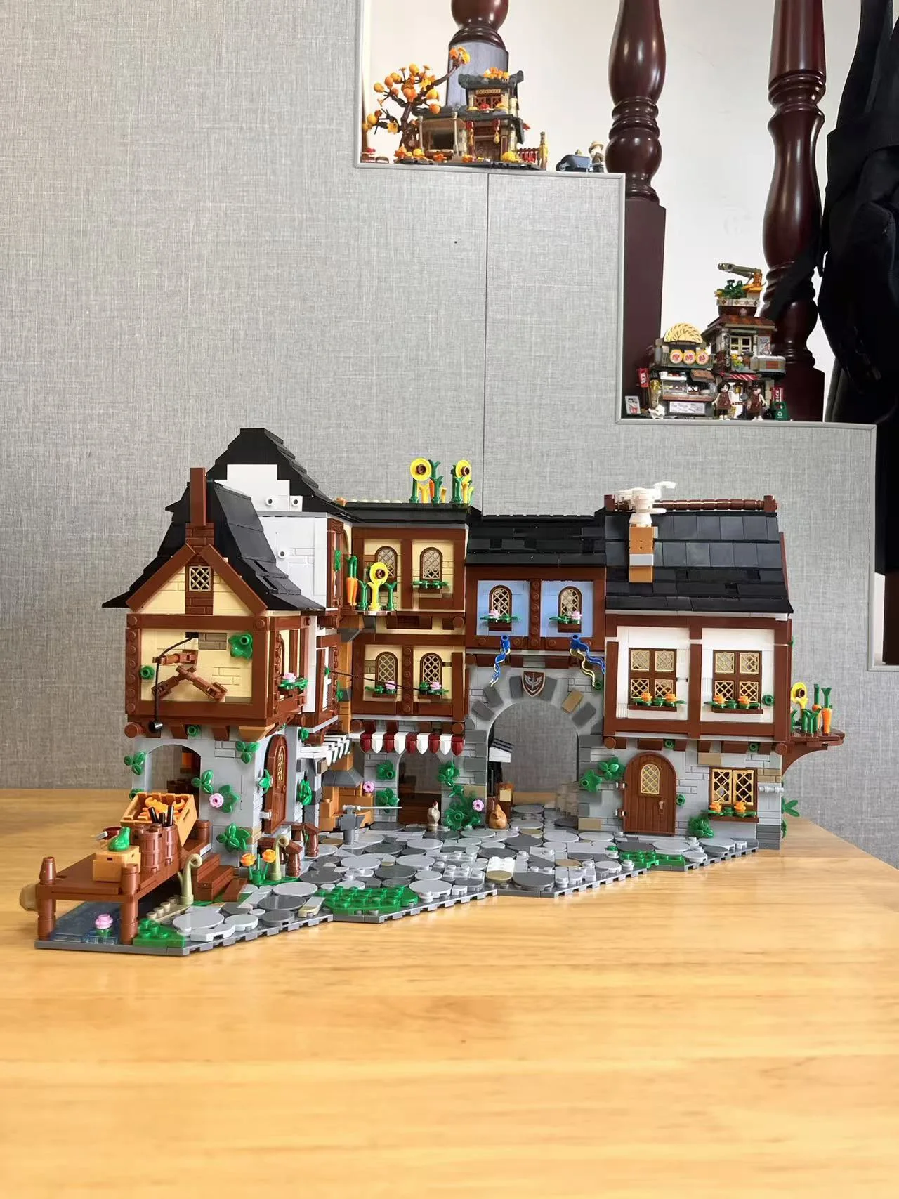 Barweer Medieval Towns Building Blocks Set 3867PCS European Style City Street View Village Architecture Modular Model Kit Construction Bricks Set Assembly Toys for Adults Gifts Home Decoration