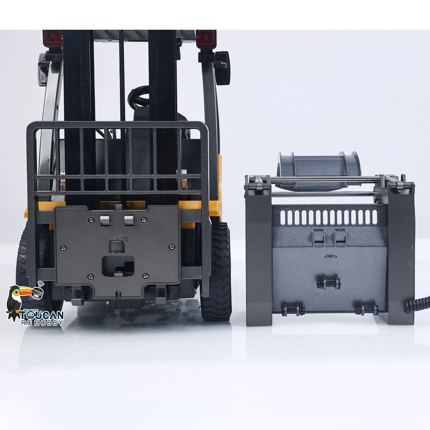 US SALE 1/14 HIUNA 1577 14CH RC Electric Lifting Forklift RTR Remote Control Construction Vehicle Light Sound System USB Charging Cable