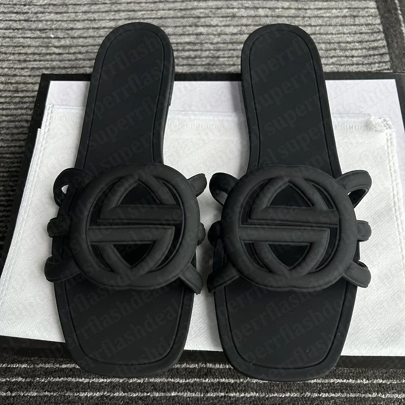2026 Ladies' Candy-colored Fashionable and Versatile Casual Anti-slip Beach Simple Style Women's Slippers