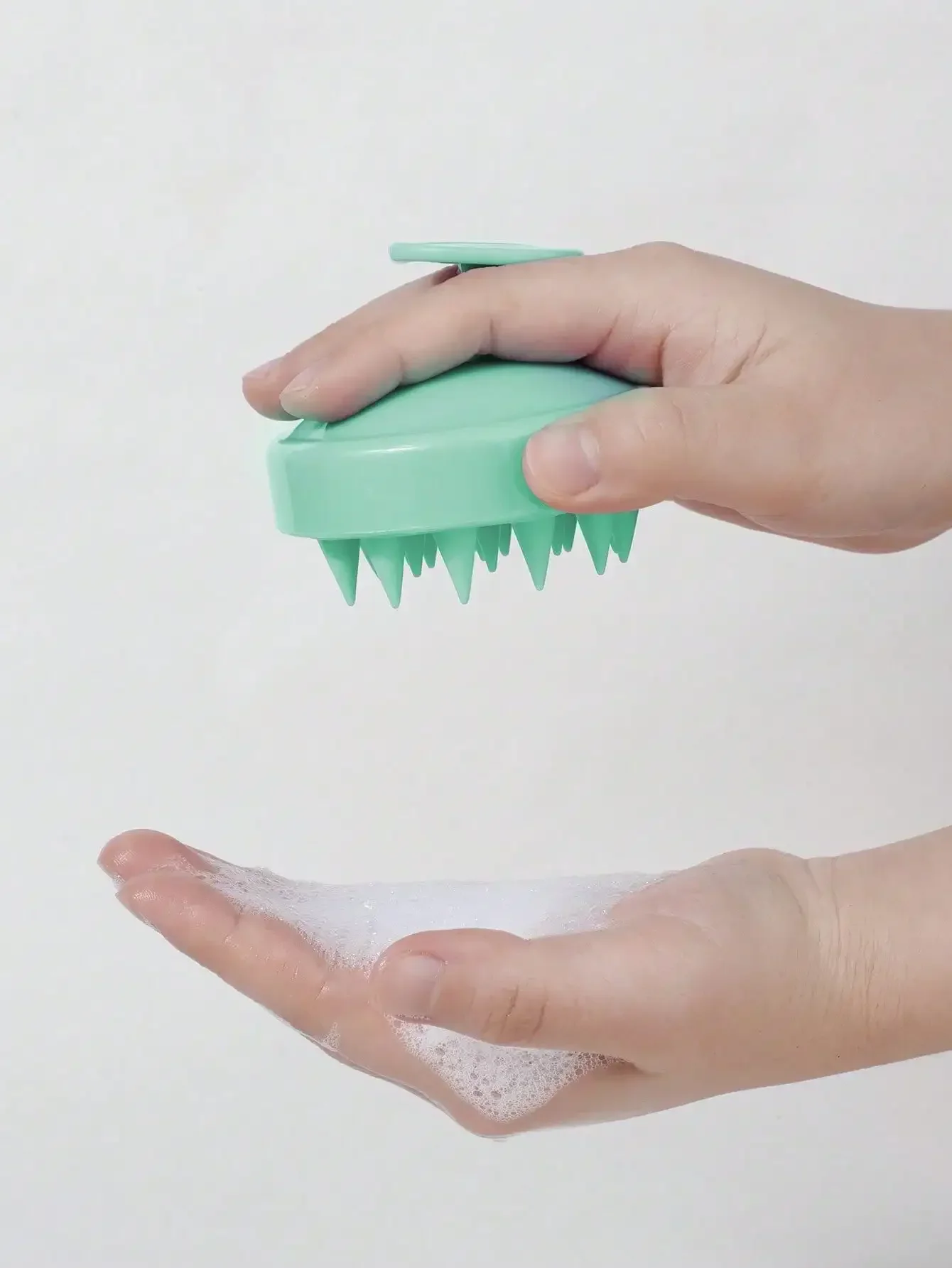 1pc Soft Silicone Scalp Massage Shampoo Brush, For Dry/Wet Hair (Curly/Straight) And All Hair Types, Bath Head Massage Comb. Can Be Used For Blow-Drying, Styling, Shampooing, Hair Care Massage. Portable And Easy To Clean, Simple And Durable - Suitable For