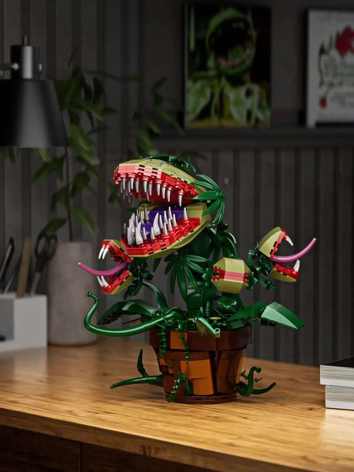 Horrors Audrey II Piranha Plant Building Blocks Kit Horror Flower Desktop Ornament Bricks Toys Holiday Gifts for Adult Film Collectors