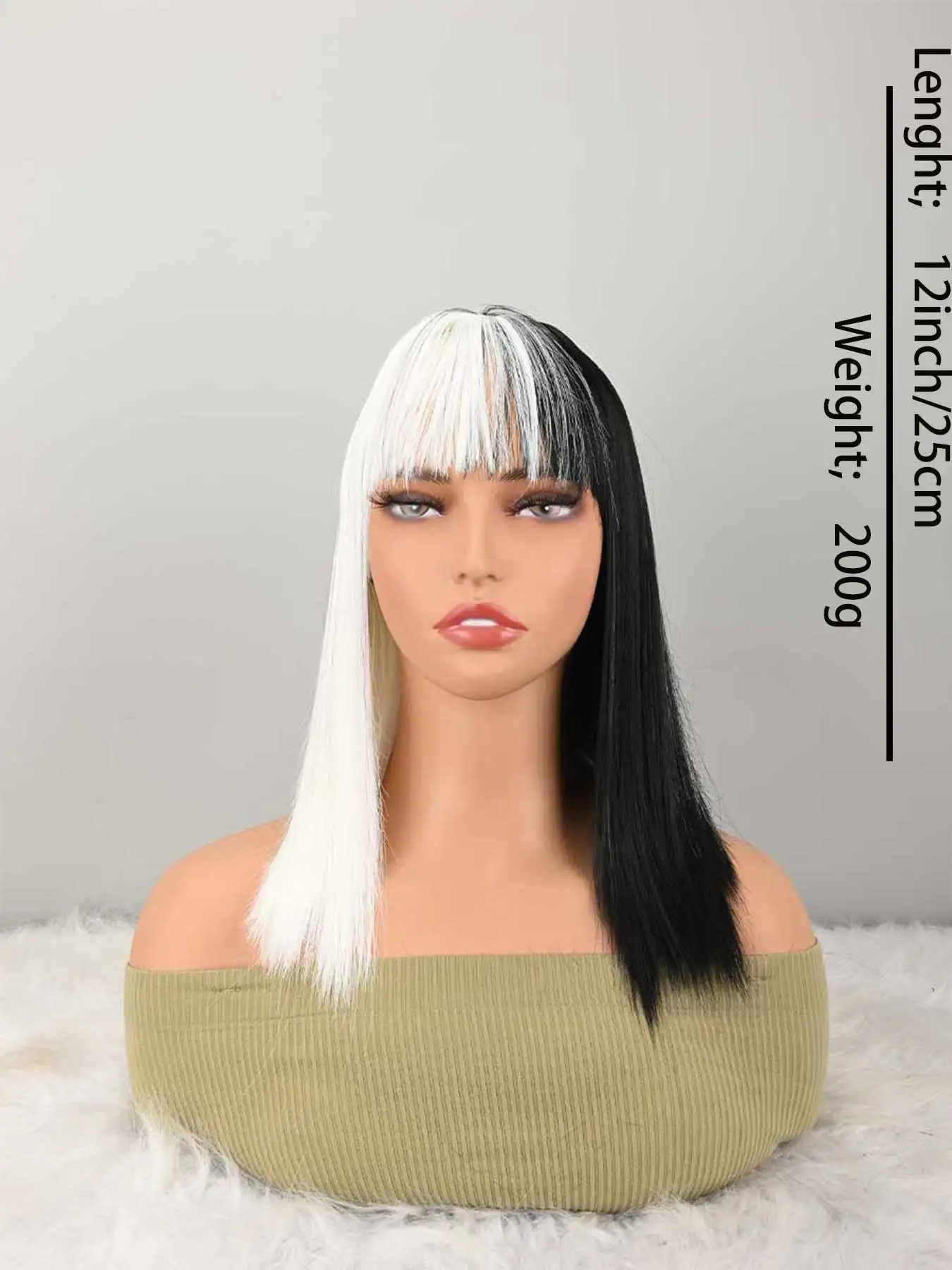 Black White Bob Wig with Bangs, Short Black White Wig for Women Straight Bob Wigs Heat Resistant Synthetic wig Mia Wallace Cleopatra Cospaly Daily Party Use