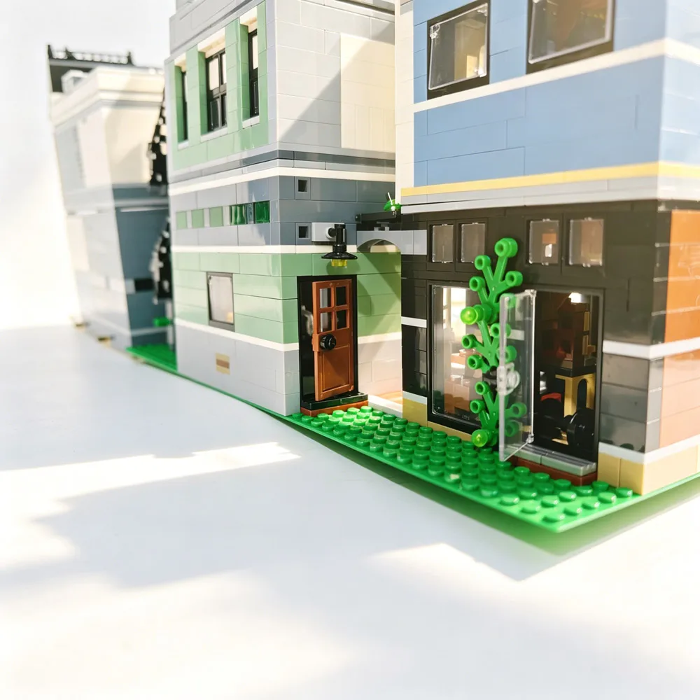 Premium Limited Collection Gift Large Classical City Street Architecture Building Blocks Multi Scene Bank Cinema Palace Detective Office Assembly Square Detailed Vintage Model Home Display Toy For MOC And Street View Collectors