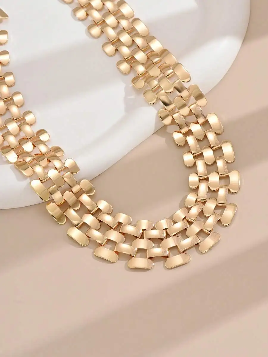 1pc Stylish Hollow-Out Shiny Wide Chain Clavicle Necklace for Punk Hip-Hop Fashion