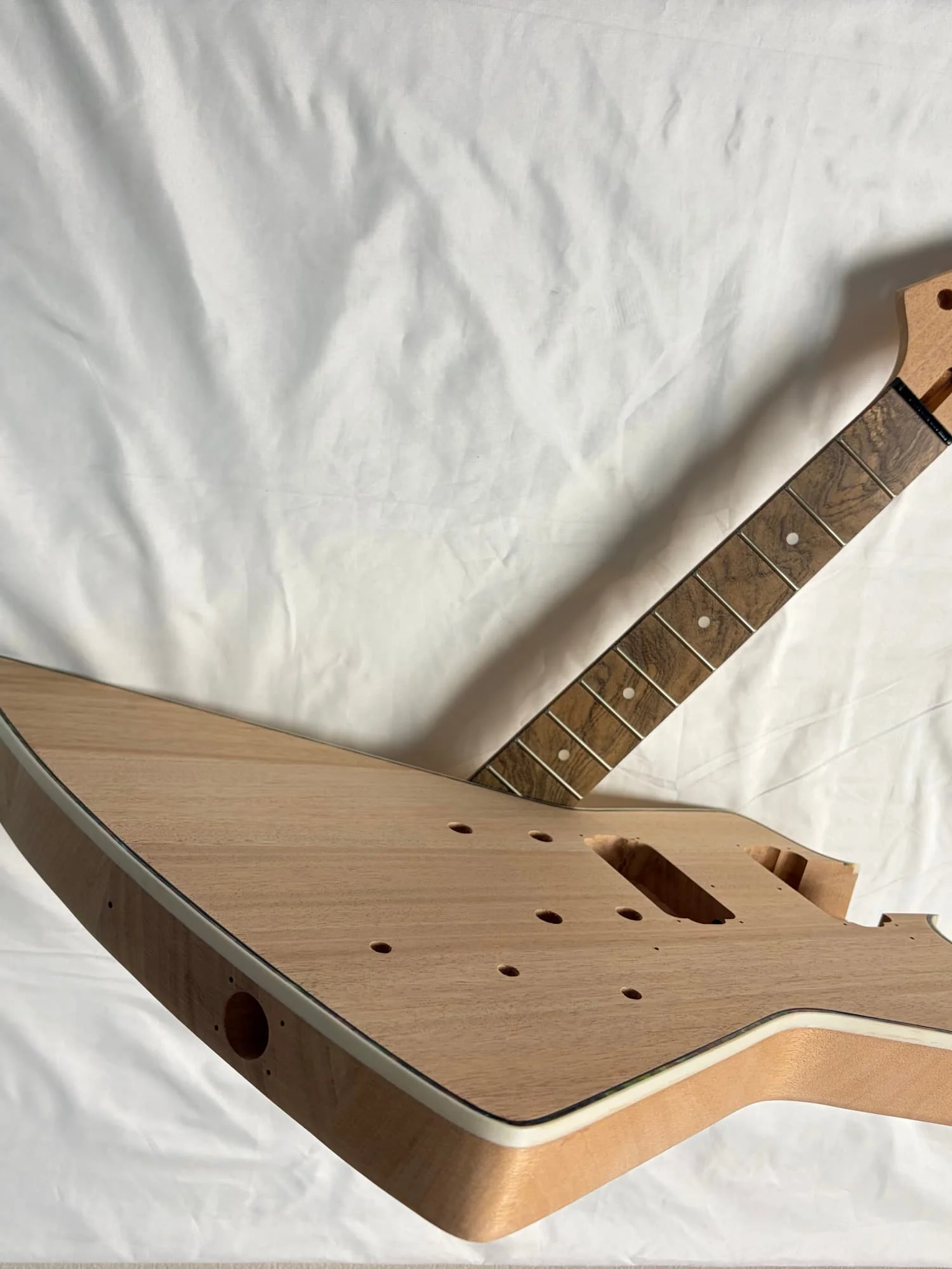 DIY Explorer Style Electric Guitar Kits 22Fret Mahogany Body HH Pickups Wrapped With Color Shells
