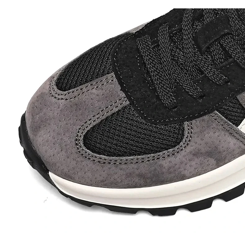 New Casual Sneakers Men Sports Shoes Autumn Fashionable British Style Soft Sneakers Trendy Running Shoes Vintage Versatile Casual Thick