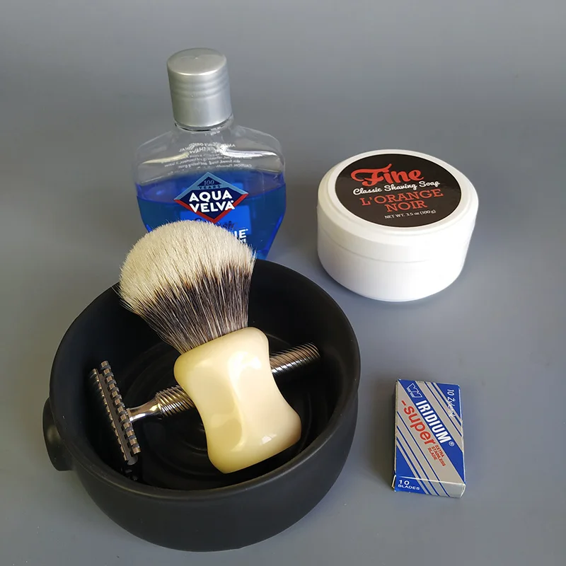 Dscosmetic 26mm Manchurian two band hair shaving brush with Ivory resin handle