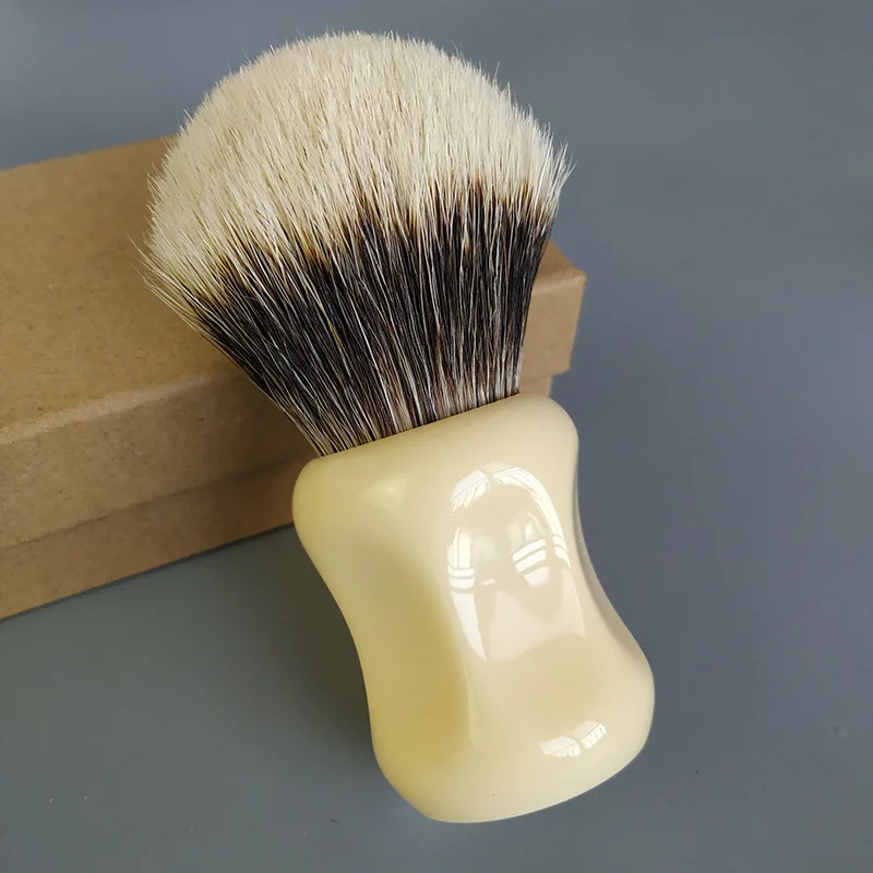Dscosmetic 26mm Manchurian two band hair shaving brush with Ivory resin handle