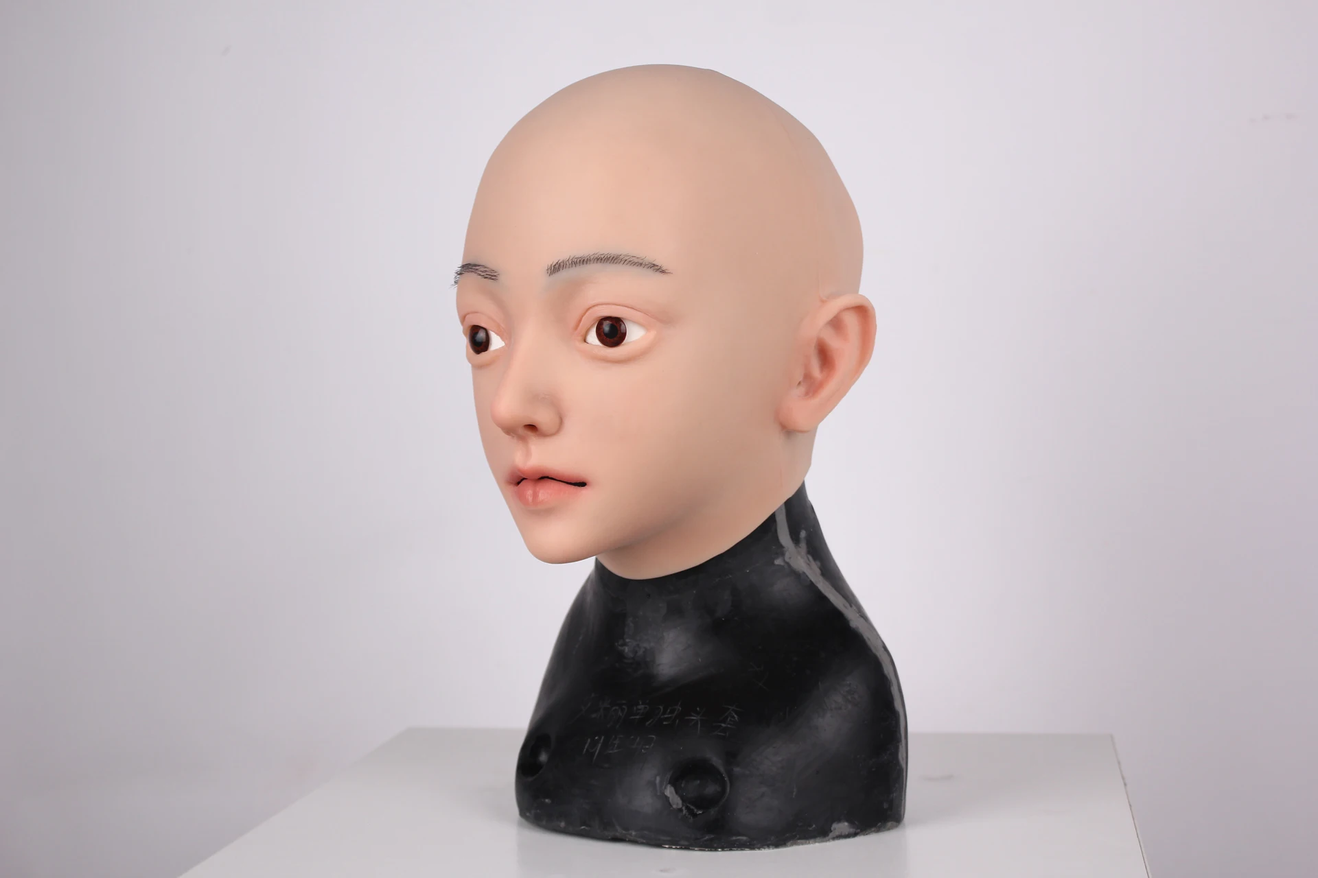 Silicone Female Head Mask for Pranks And Role Playing Male-to-Female Cross Dressing Realistic Cover with No Fake Eyes Or Eyelash