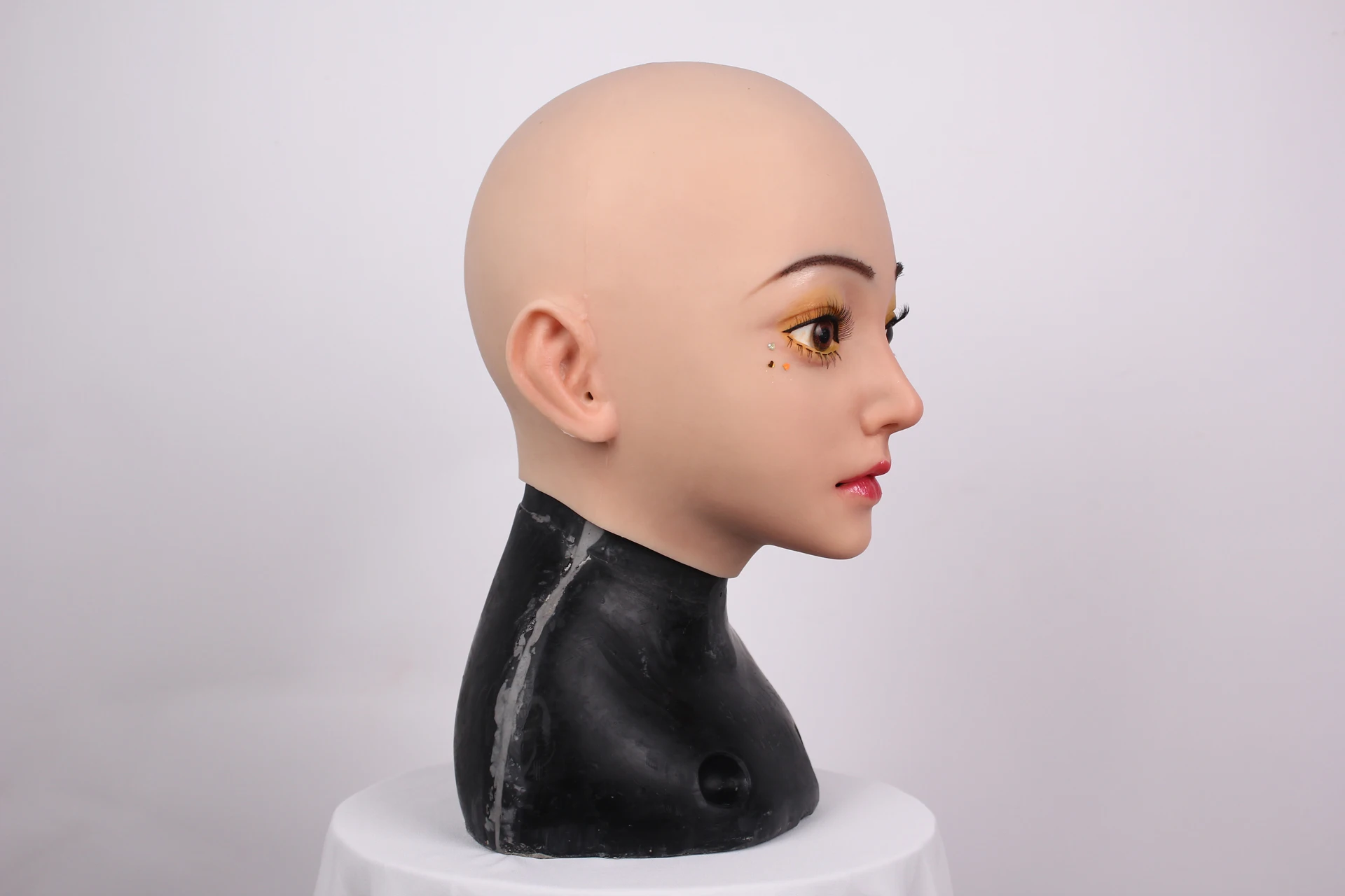 Silicone Female Head Mask for Pranks And Role Playing Male-to-Female Cross Dressing Realistic Cover with No Fake Eyes Or Eyelash