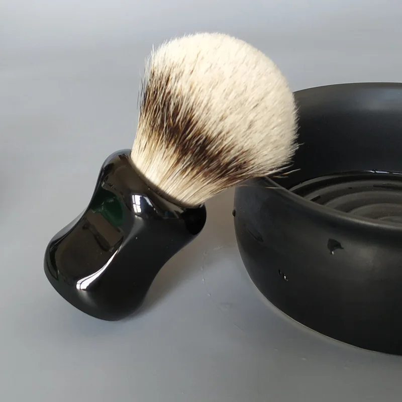 Dscosmetic Soft Silvertip Natural Hair Shaving Brush with Black Resin Handle