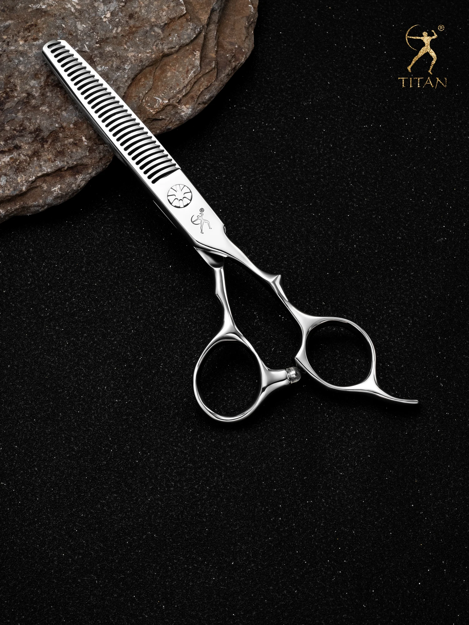 Titan Professional Barber Hair Scissor Salon Cutting Scissors Hairdressing Scissors Japan VG10 Steel