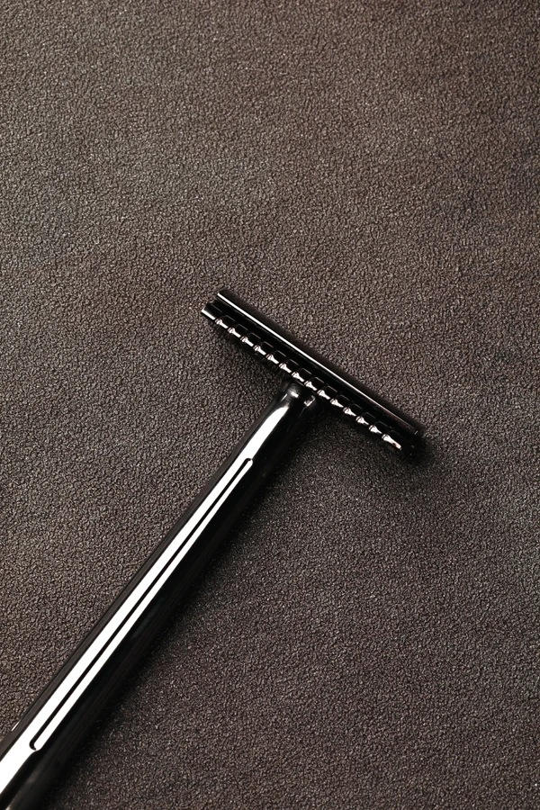 YAQI SE Katana /Globe Trotter Single Edge Safety Razor for Mens