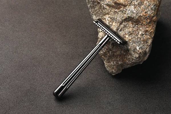 YAQI SE Katana /Globe Trotter Single Edge Safety Razor for Mens