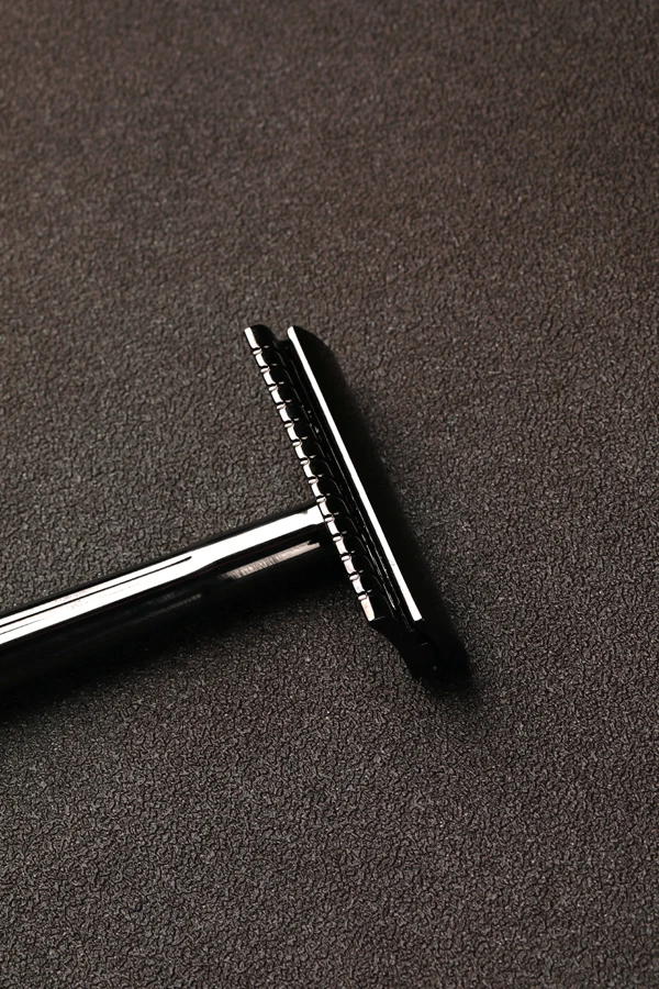 YAQI SE Katana /Globe Trotter Single Edge Safety Razor for Mens