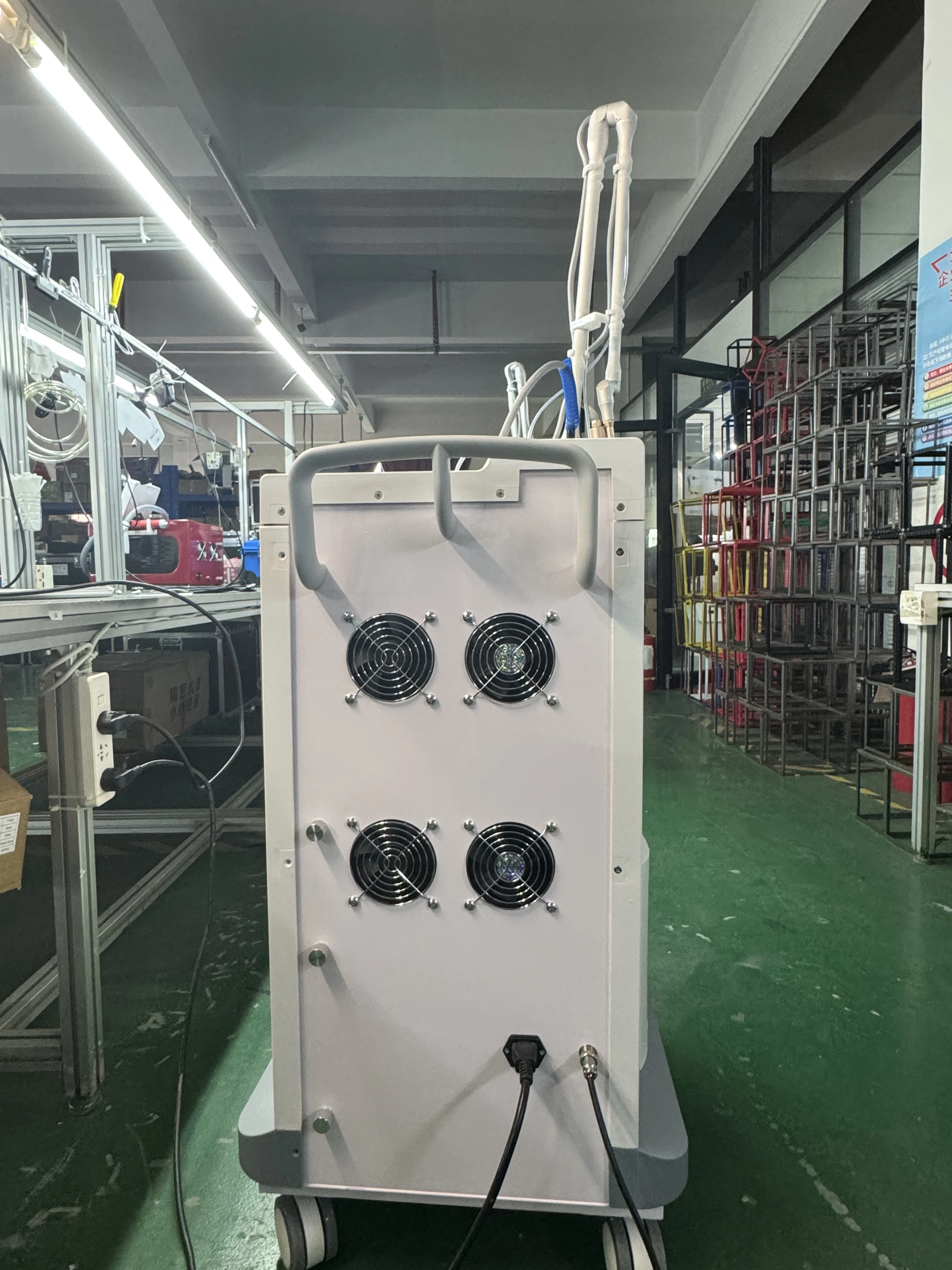 Newest Design 4D Fotona Co2 Fractional Lase Treatment Machine 10600nm Lase Beaut Machine For Resuacing Acne Scars