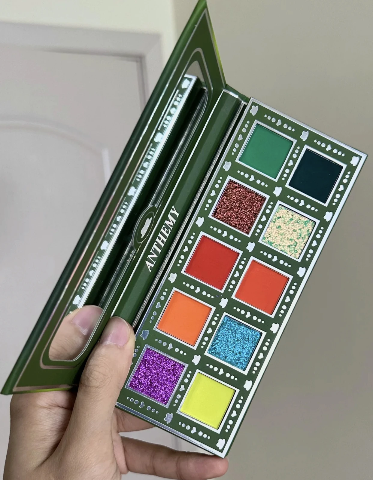 Anthemy 10 Color Matte Pearl Shimmer Glitter Chameleon Eyeshadow Palette