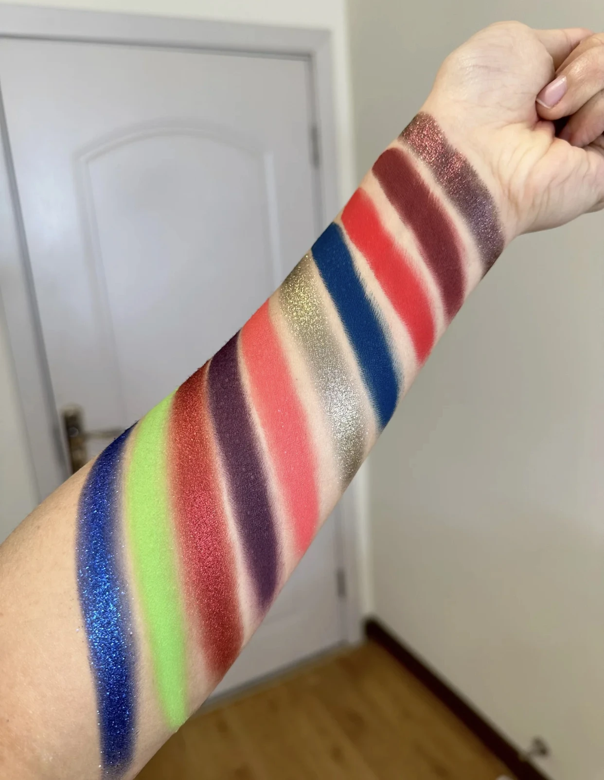 Anthemy 10 Color Matte Pearl Shimmer Glitter Chameleon Eyeshadow Palette