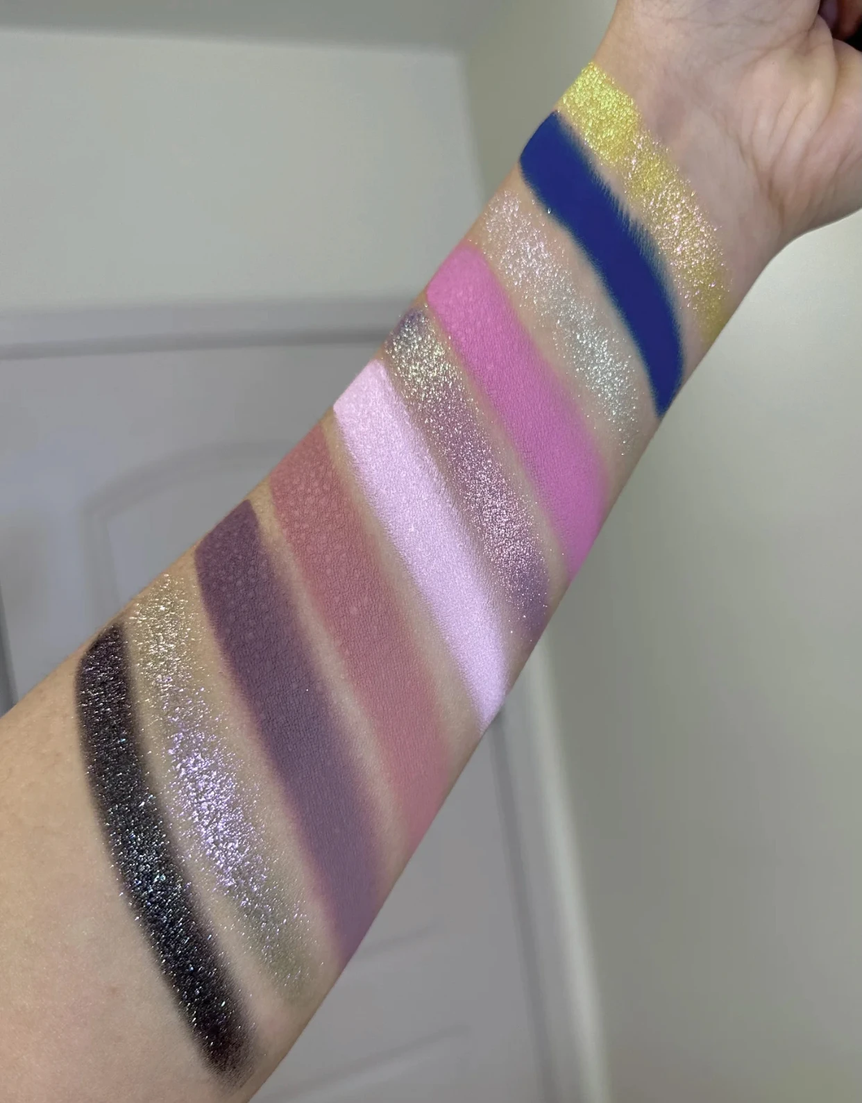 Anthemy 10 Color Matte Pearl Shimmer Glitter Chameleon Eyeshadow Palette