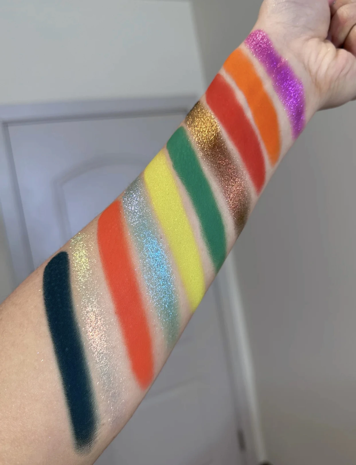 Anthemy 10 Color Matte Pearl Shimmer Glitter Chameleon Eyeshadow Palette