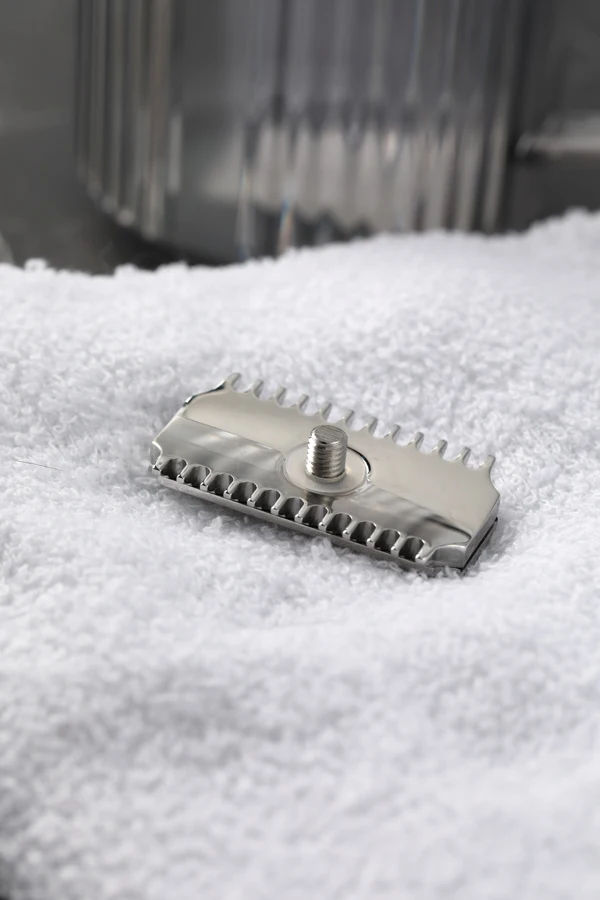 YAQI Vostok 70OC 316 Stainless Steel Polished Dual Comb Safety Razor Head with 0.7mm Blade Gap
