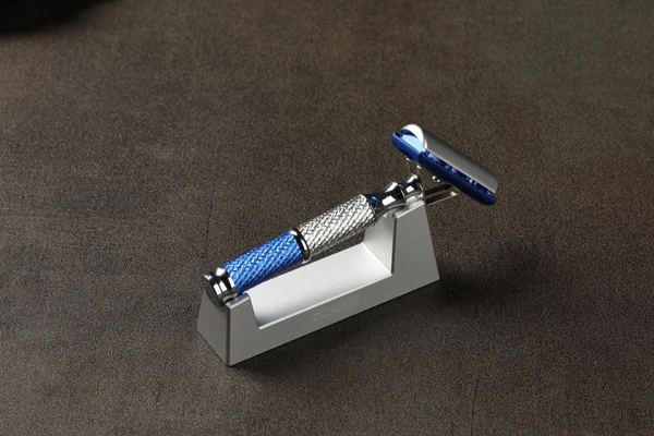 YAQI Wedge Colorful Men's Shaving Razor Holder - Stylish And Practical Grooming Accessory