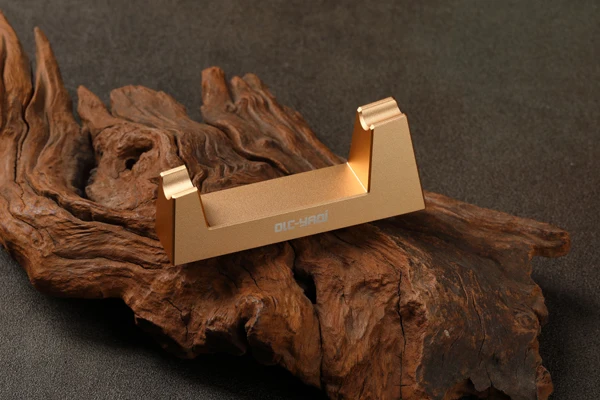 YAQI Wedge Colorful Men's Shaving Razor Holder - Stylish And Practical Grooming Accessory