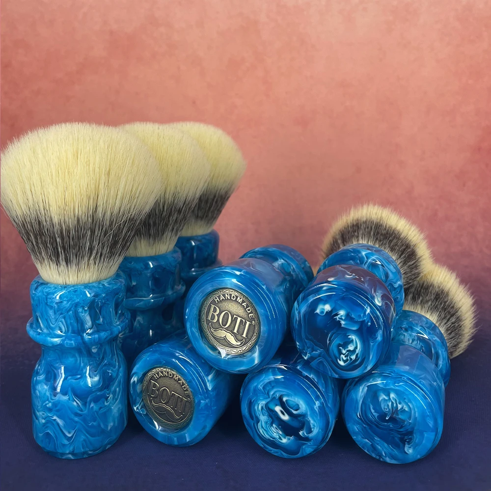 Premium New 2026 Chick down Fiber Shaving Brush Dense Soft Knot, Ergonomic Handle Wet Shaving Accessory