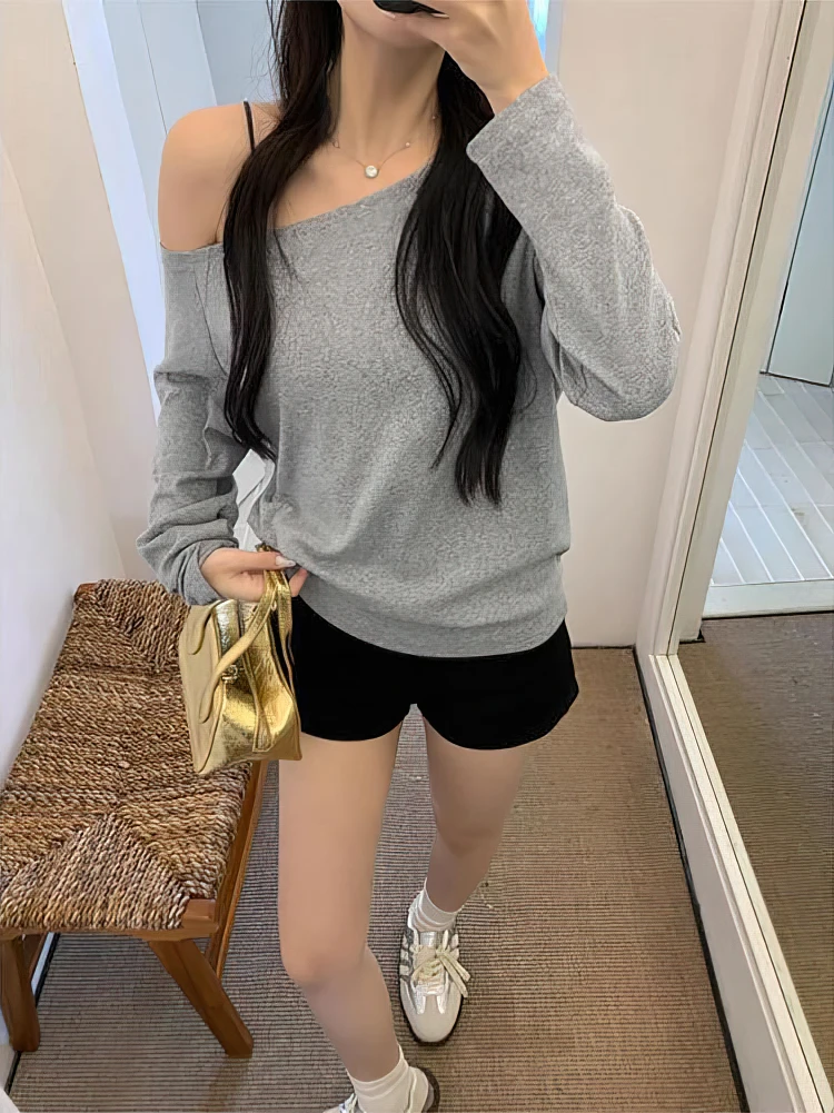 Off the Shoulder Long Sleeve T Shirt Women Spring Autumn Loose Sexy One Shoulder Top Lady Casual Basic Tees School Preppy Blouse