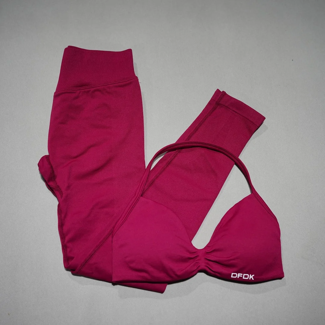 DFHE High Waist Scrunch Butt Leggings Set, Backless Halter Sports Bra, Seamless 2-Piece Yoga Fitness Athletic Wear