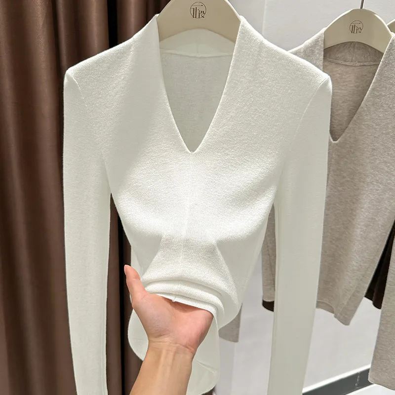 AOSSVIAO Autumn Winter Black V-Neck Women's Pullover Long Sleeve Slim Fit Soft Knit Sweater Soft Versatile Basic Layering Tops
