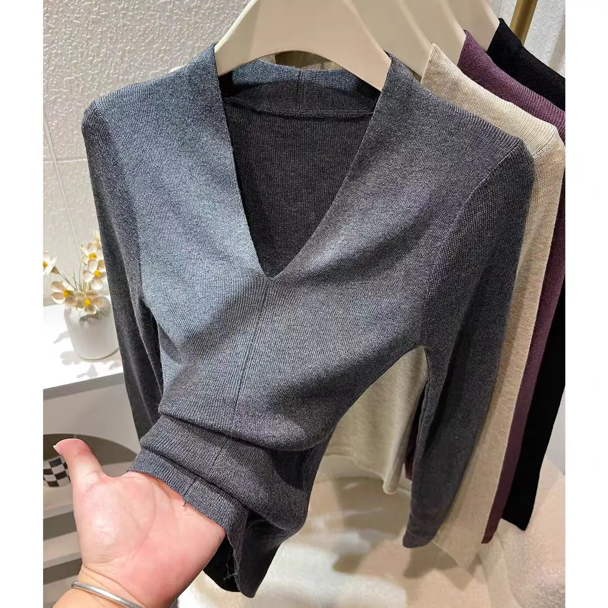 AOSSVIAO Autumn Winter Black V-Neck Women's Pullover Long Sleeve Slim Fit Soft Knit Sweater Soft Versatile Basic Layering Tops
