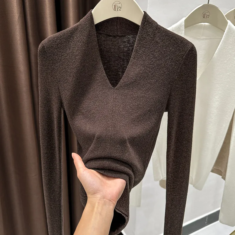 AOSSVIAO Autumn Winter Black V-Neck Women's Pullover Long Sleeve Slim Fit Soft Knit Sweater Soft Versatile Basic Layering Tops