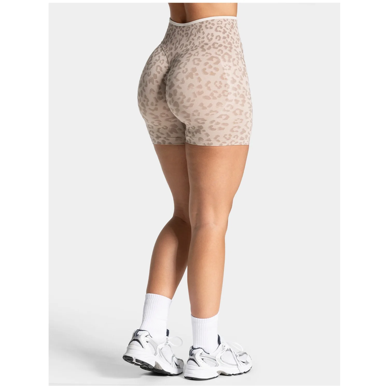 Summer Women's Seamless Leopard Print Sports Shorts White Border Contrasting High Waist Leggings Gym Yoga Exercise Sports Shorts
