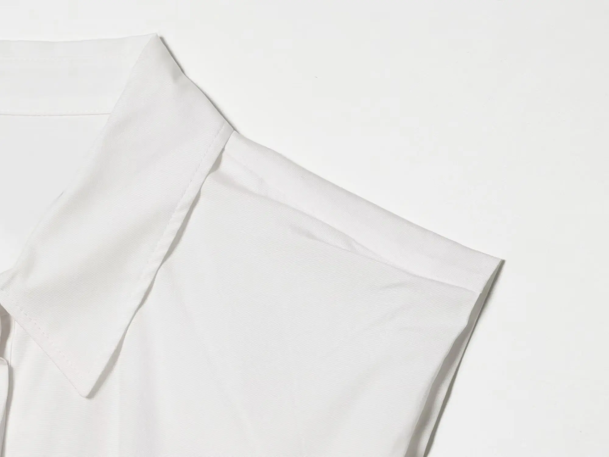 TFMLN Women's Pleated Shirt Spring Summer Vintage Lapel Collar Sleeveless Blouses Simple Flared Hem Ladies Tops 2026 New