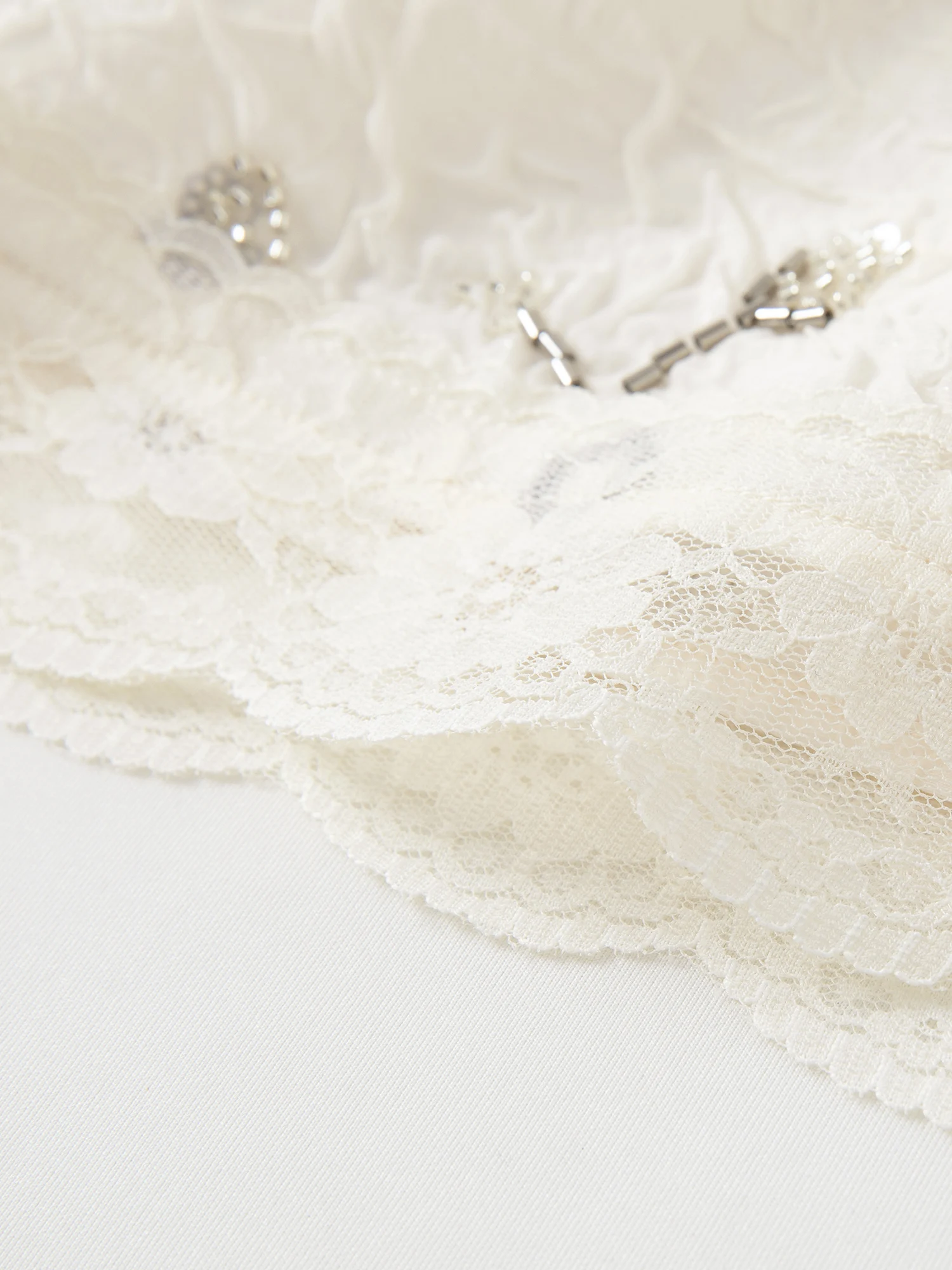 FSLE 【Premium Series】2026 Arrival New Women's High-Waisted Heavy Beaded & Sequin A-Line Skirt Hip-Hiding Slim Fit Stylish Skirt