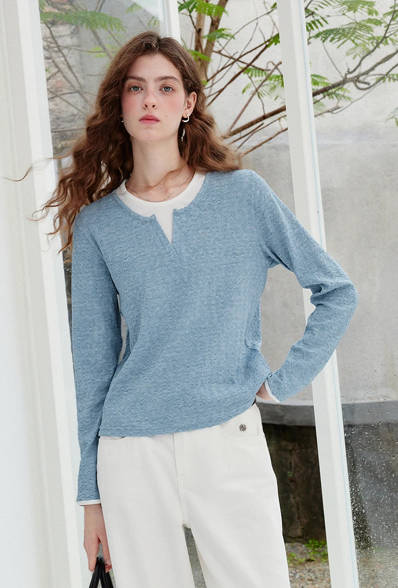 TOYOUTH Women's Long Sleeve T Shirt 2026 Autumn New Retro Textured Fitted Colorblock Fake Two Piece Double Collar Layering Tops