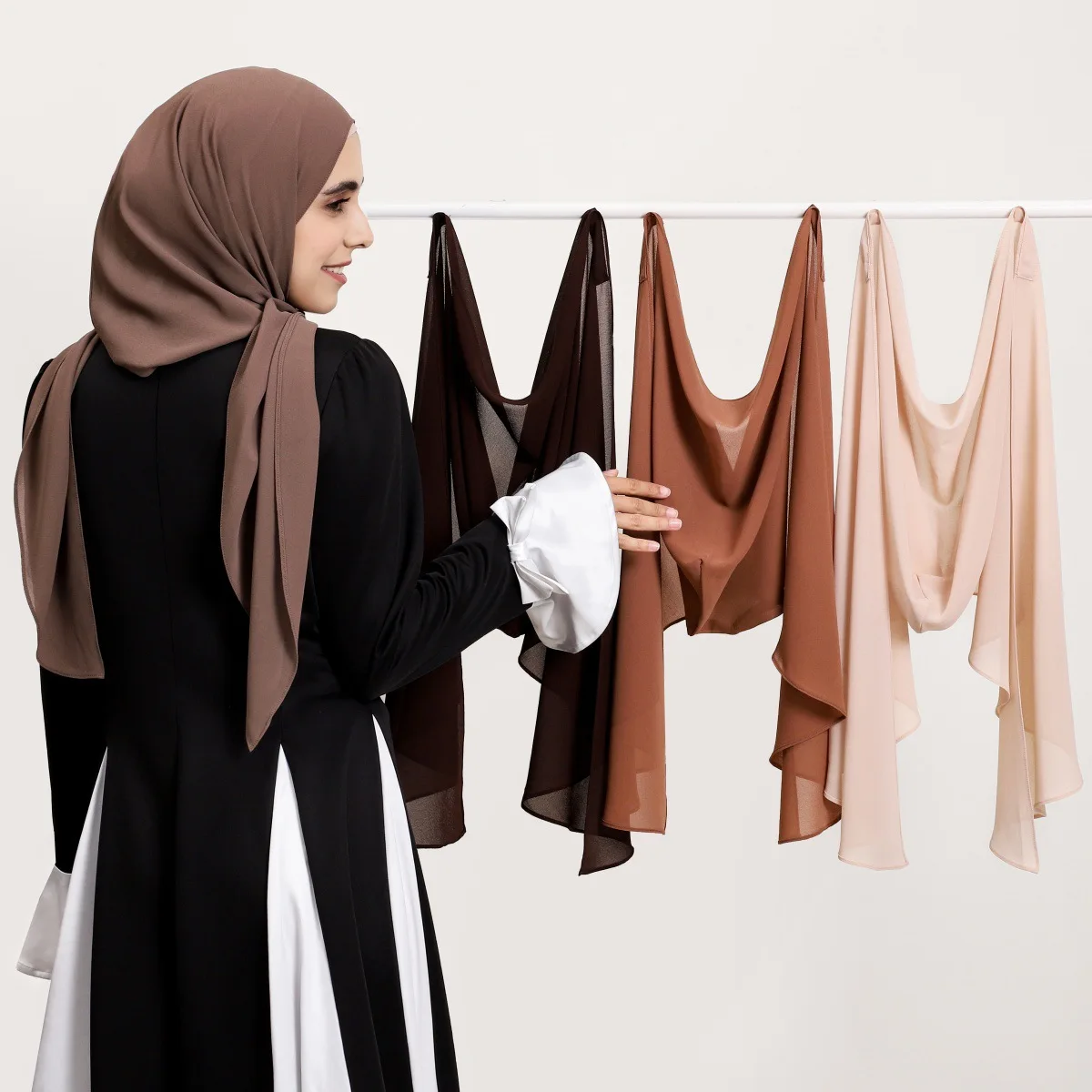 2025 Ramadan Women Solid Scarf Built-in Magnetic Muslim Chiffon Hijab Shawls Head Wrap Hijabs Scarves Ladies Foulard Islamic